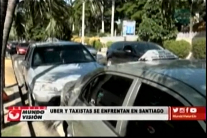 UBER Y Taxistas De Santiago En Disputa