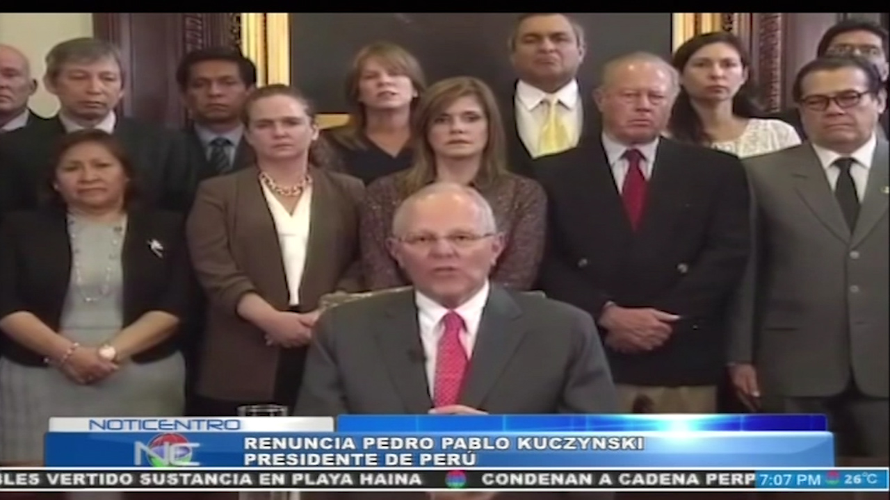 ¡POR COMPRAR VOTOS Y ODEBRECHT! Presidente De Perú Renuncia