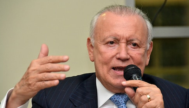 Importantes Temas Debatidos En La Entrevista A Rafael Alburquerque Exvicepresidente De La República