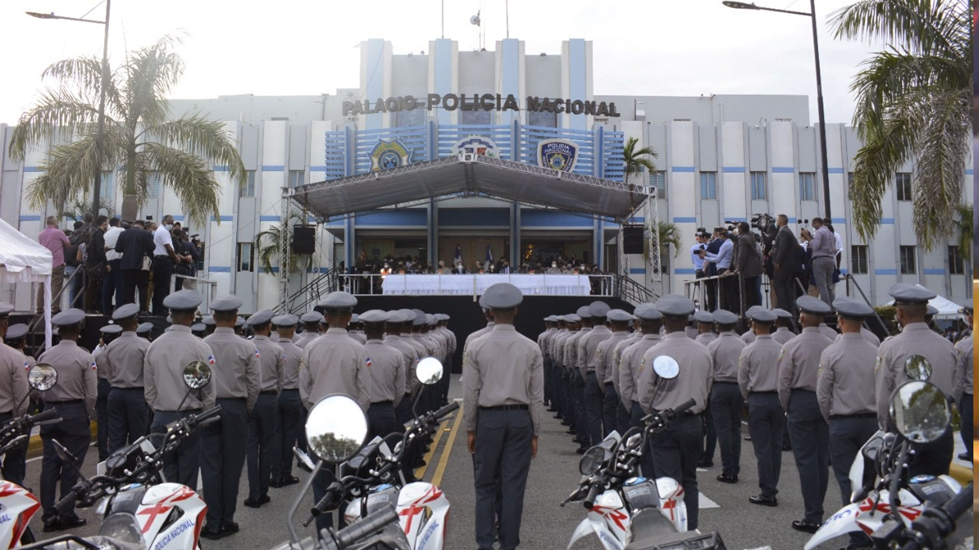 La Policía Nacional Inicia Su Operativo Navideño “compromiso Con La Vida 2021” 