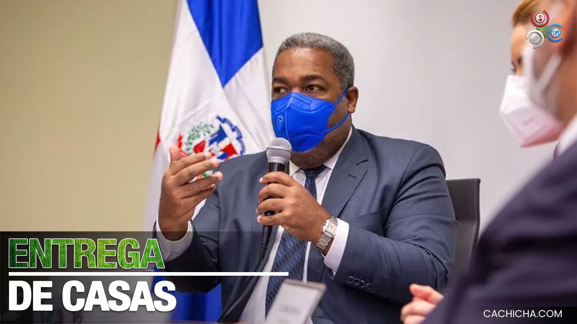 El Pachá Habla De La Entrega De Casas, De La Mano De Tony Peña Guaba