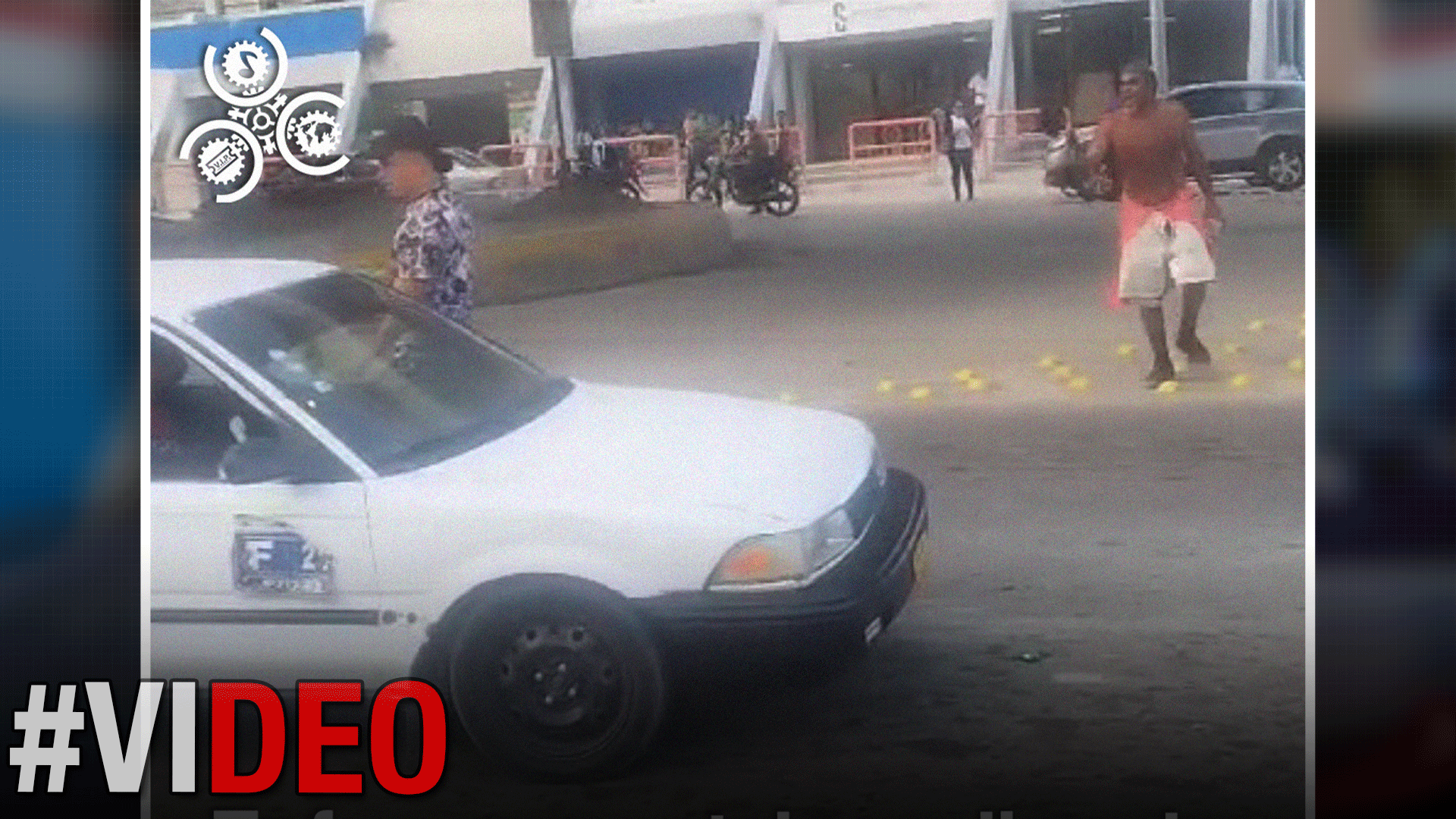 Discapacitado Mental Paraliza El Tránsito Y Amenaza Choferes En Santiago 