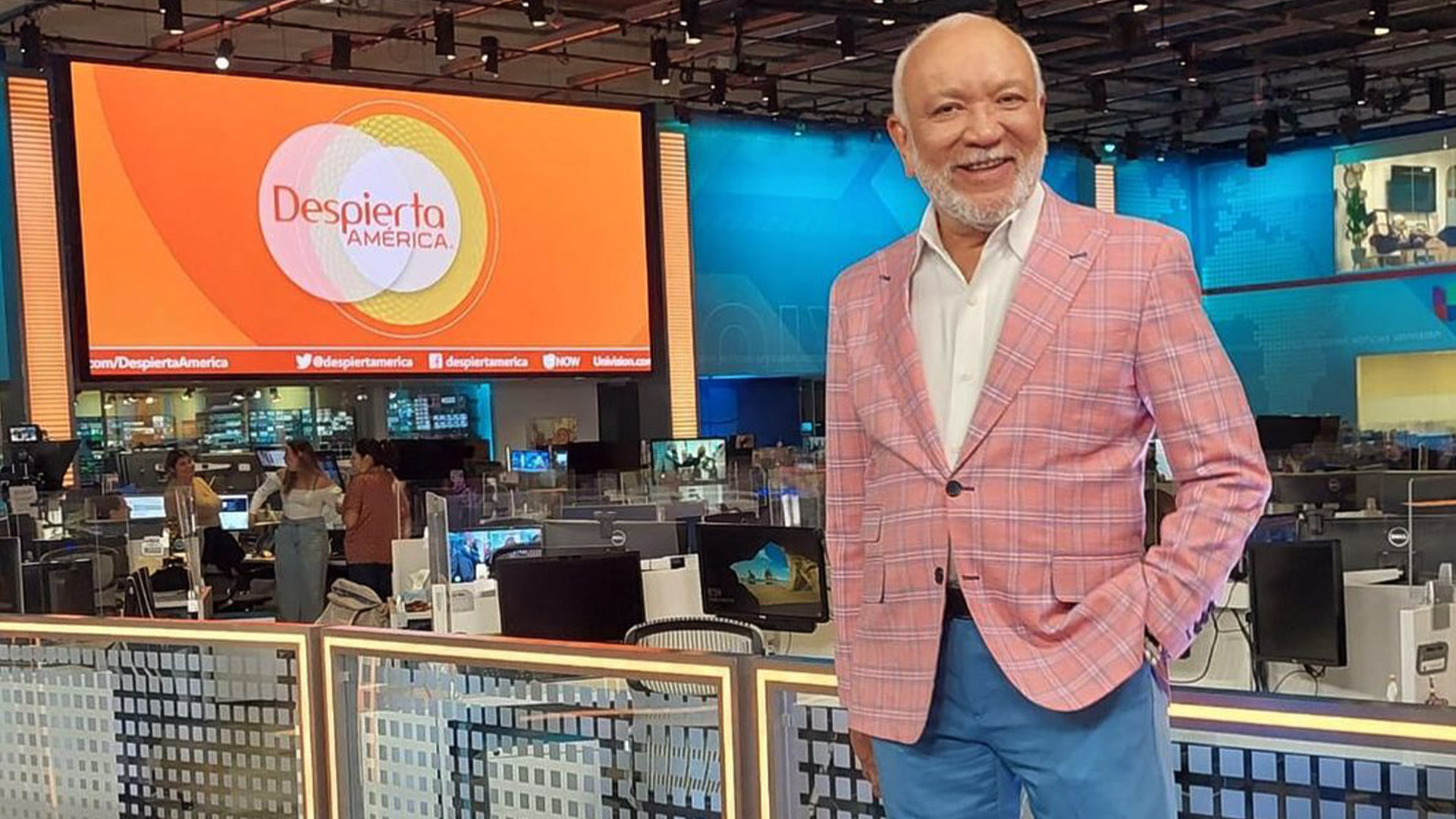 Jochy Santos Se Presenta En Despierta América Con Lo Mejor De Su Humor