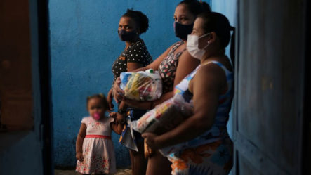 Miles De Familias En Brasil Al Borde De La Pobreza Por Fin De Ayudas De Covid 
