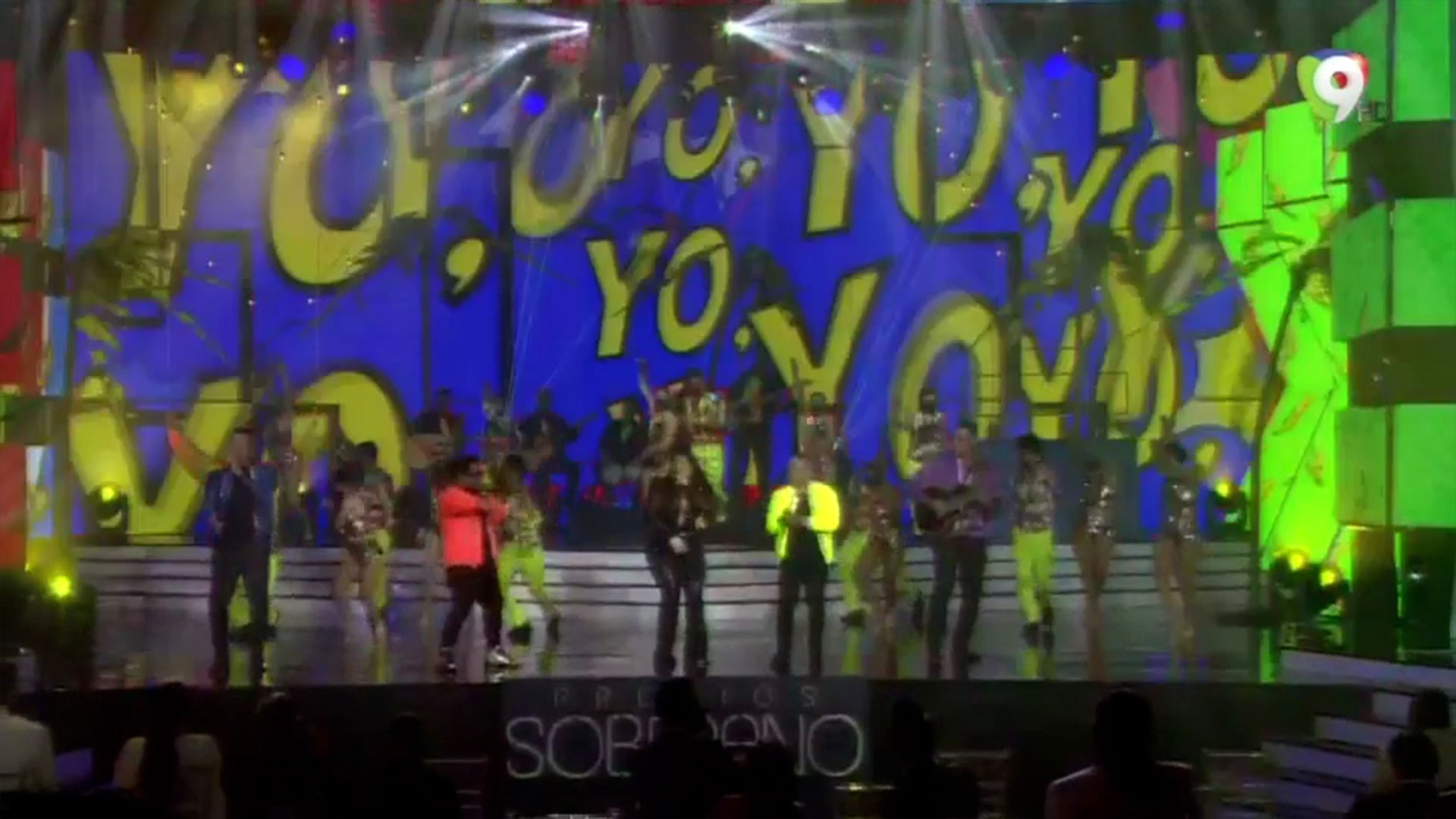 Cierre Espectacular De Los Premios Soberanos 2021 Con Mezcla De Artistas Reconocidos De La República Dominicana