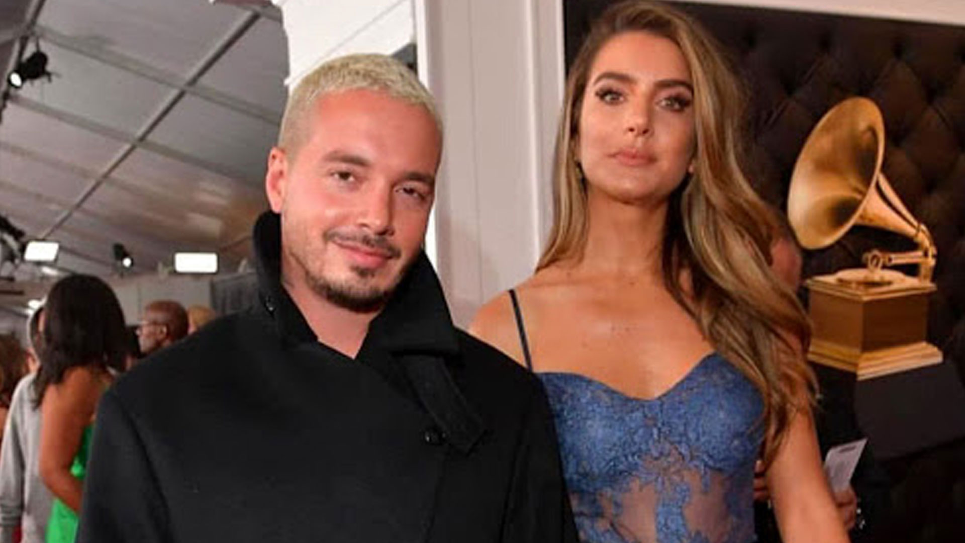 ¡Nació Río! J Balvin Y Valentina Ferrer  Se Convierten En Padres Por Primera Vez 
