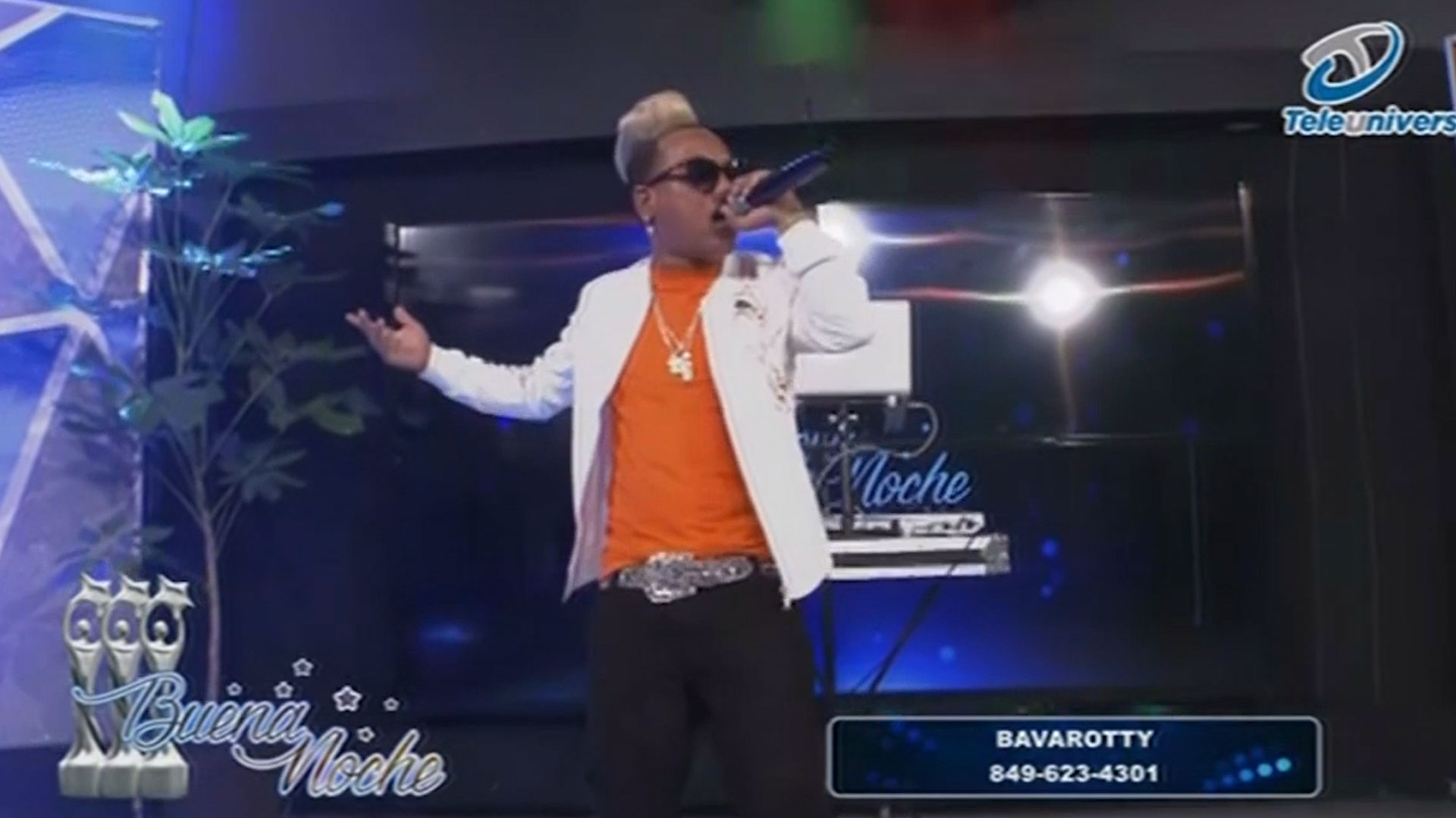 Presentación Musical De Bavarotty En | Buena Noche