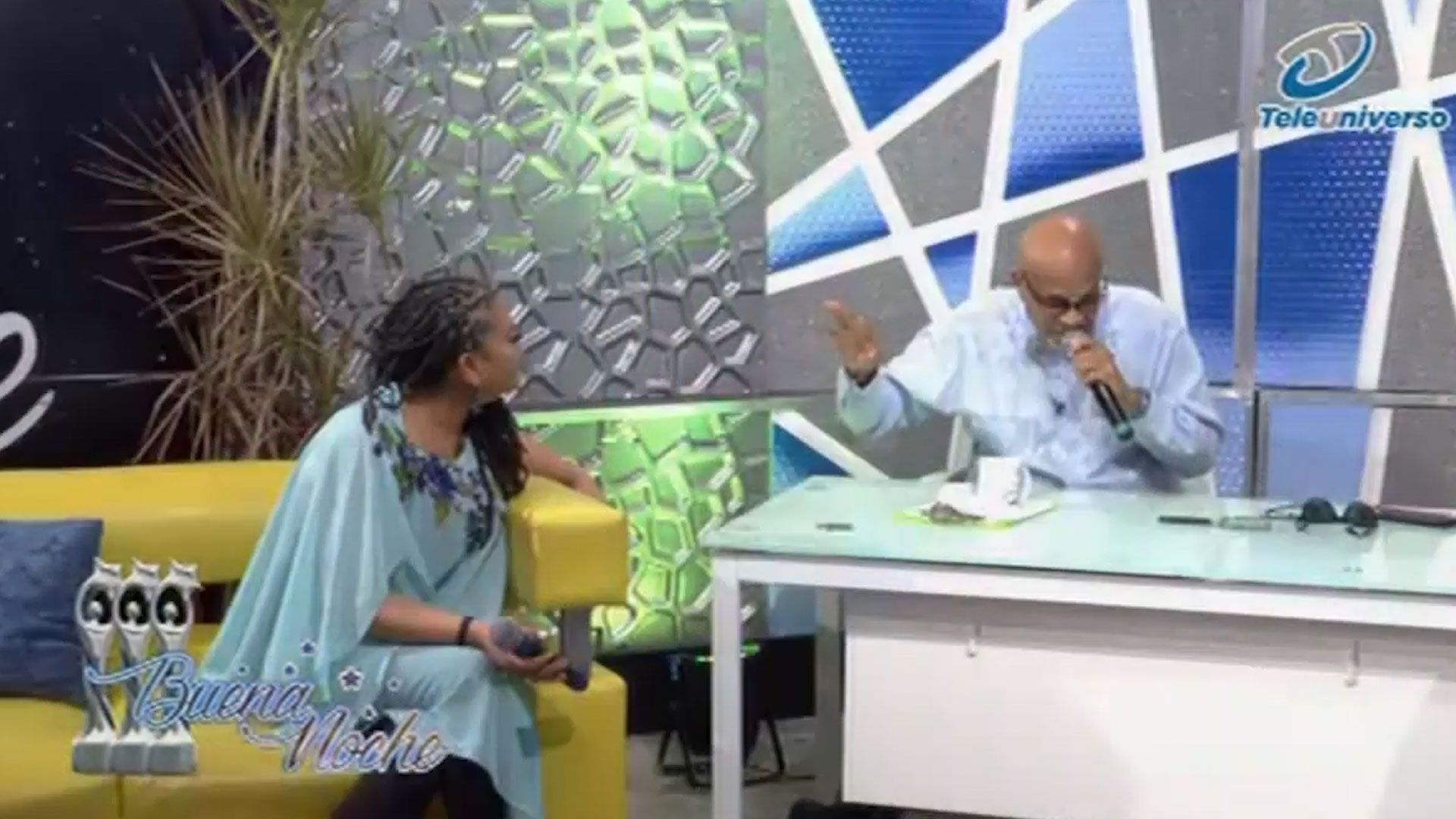 En Medio De La Entrevista De  Diomary  “La Mala” Nelson Javier Canta En | Buena Noche