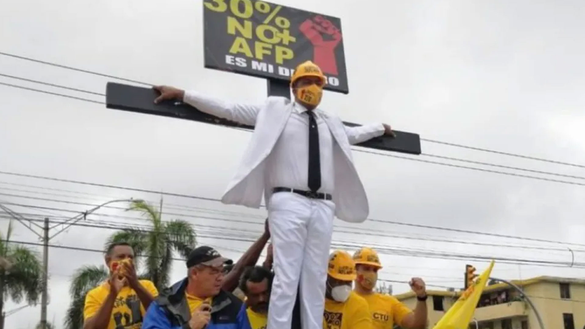 Pedro Botello; “El Mesías” En La Lucha Contra Las AFP 