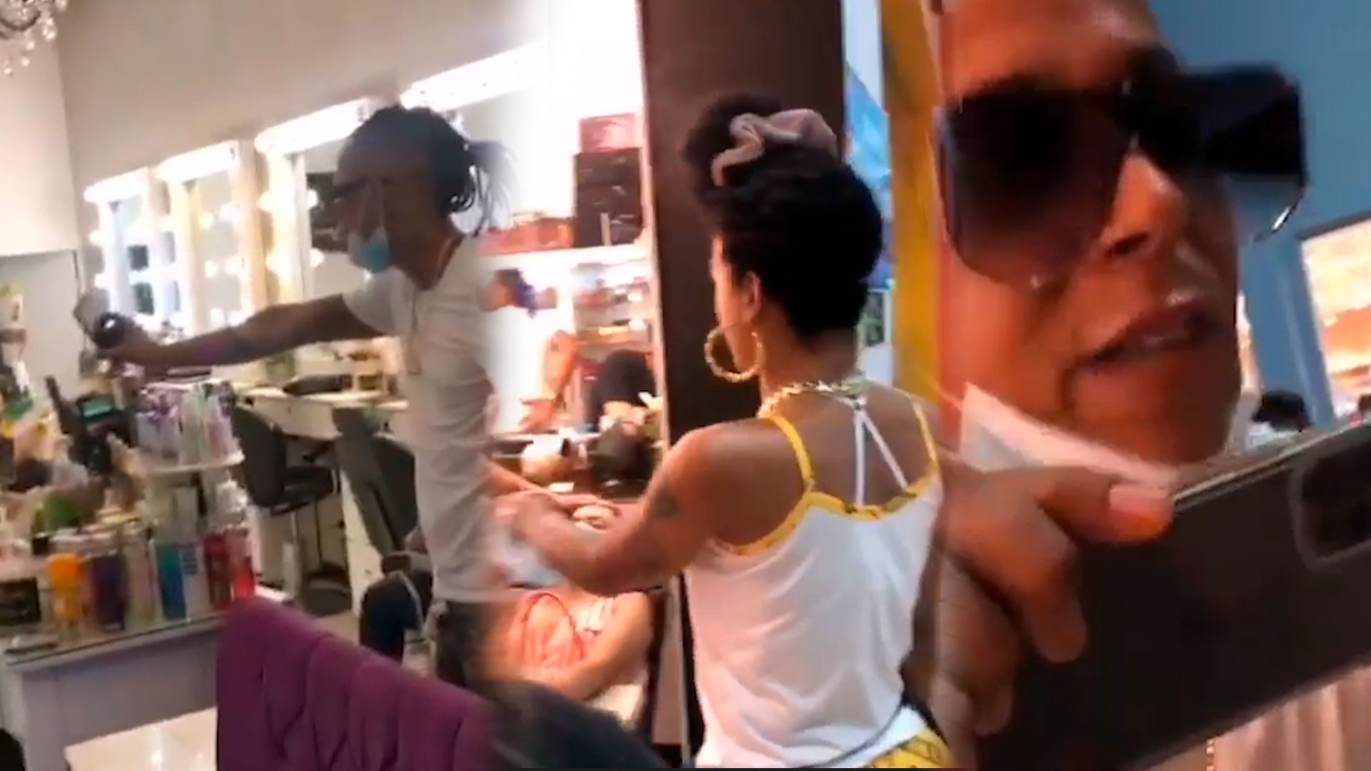 Tremendo Reperpero Arma Influencer En Tienda De Maquillaje De Megacentro