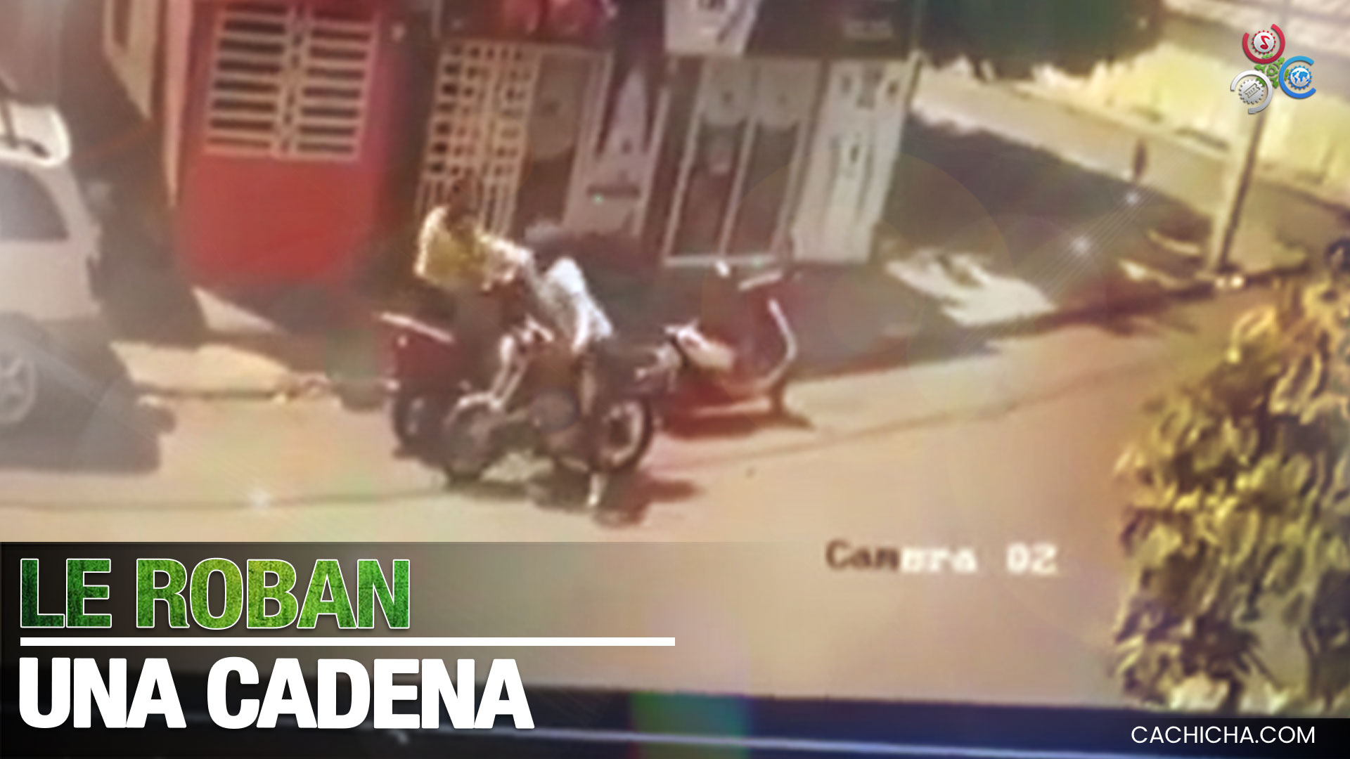 Momento En Que Le Roba Cadena De Oro A Una Joven Pueblo Nuevo, Baní