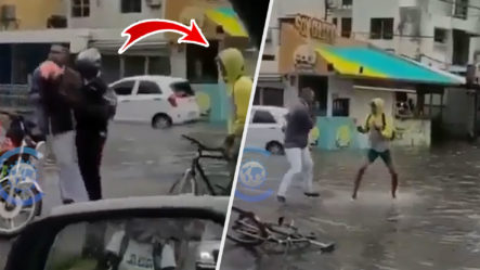 Pelea épica Entre Ciclista Y motorista En Plena Avenida Por Un Roce ¡No Te Lo Puedes Perder! 