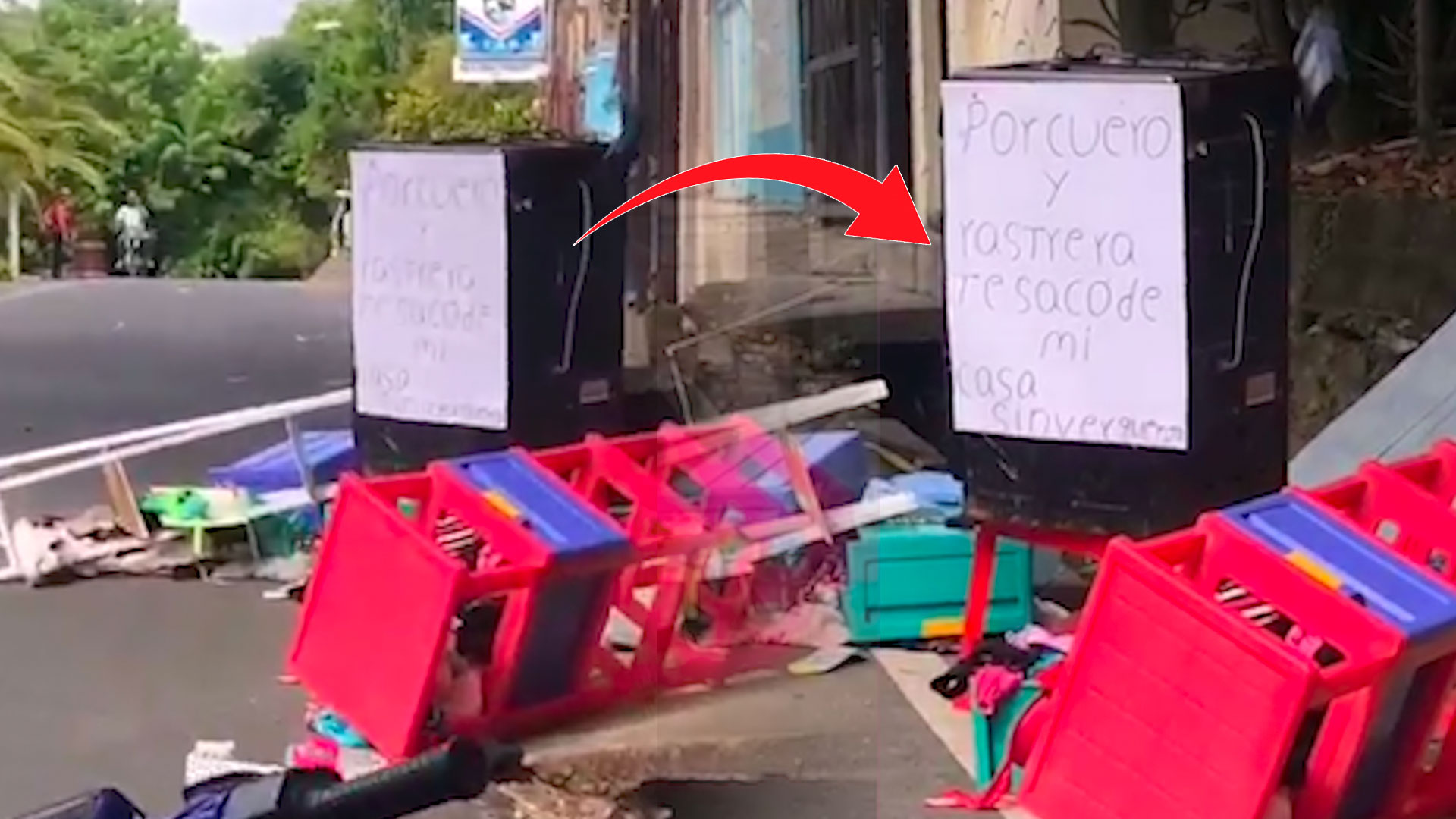 Hombre Le Saca Las Pertenencias A Su Mujer Y Le Pone Un Tremendo Mensaje ¡Aquí Todos Los Detalles!