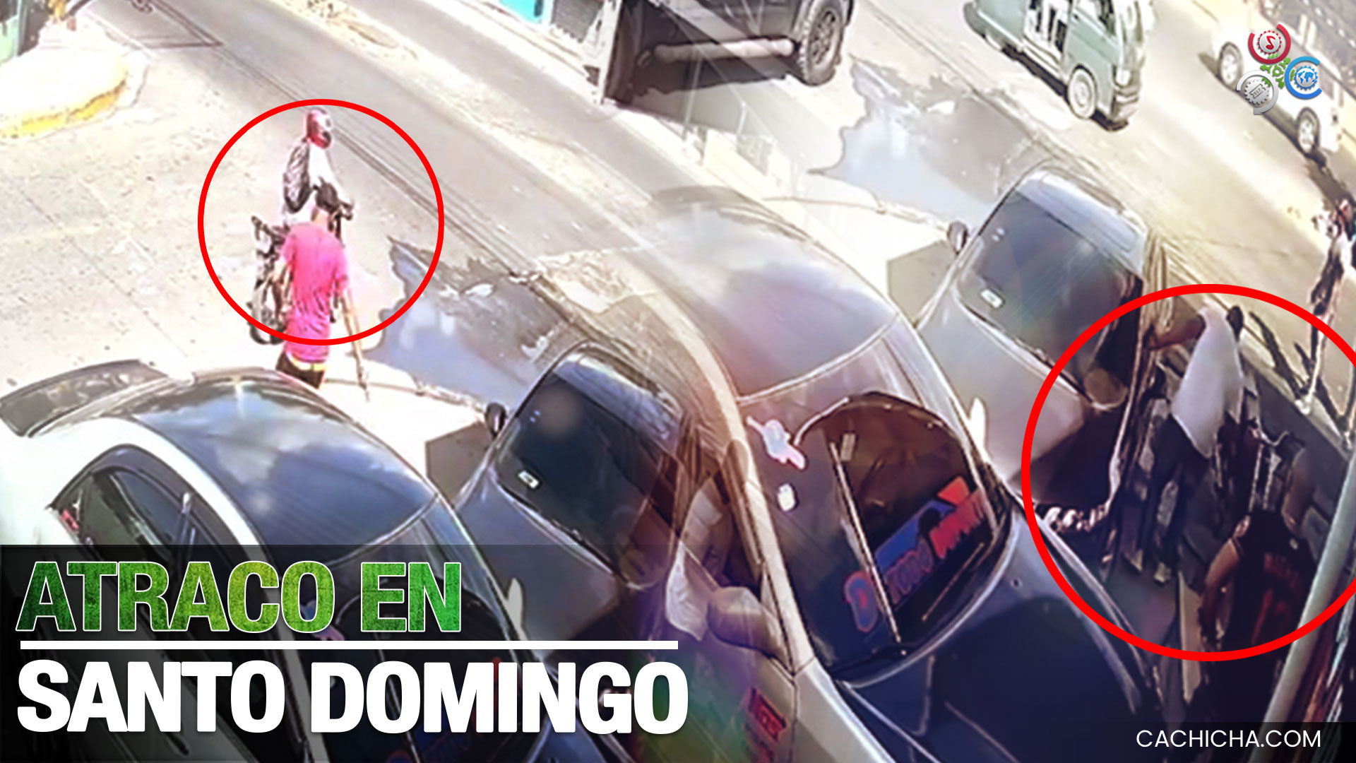 Momento En Que Atracan A Dos Personas A Plena Luz Del Día En Santo Domingo