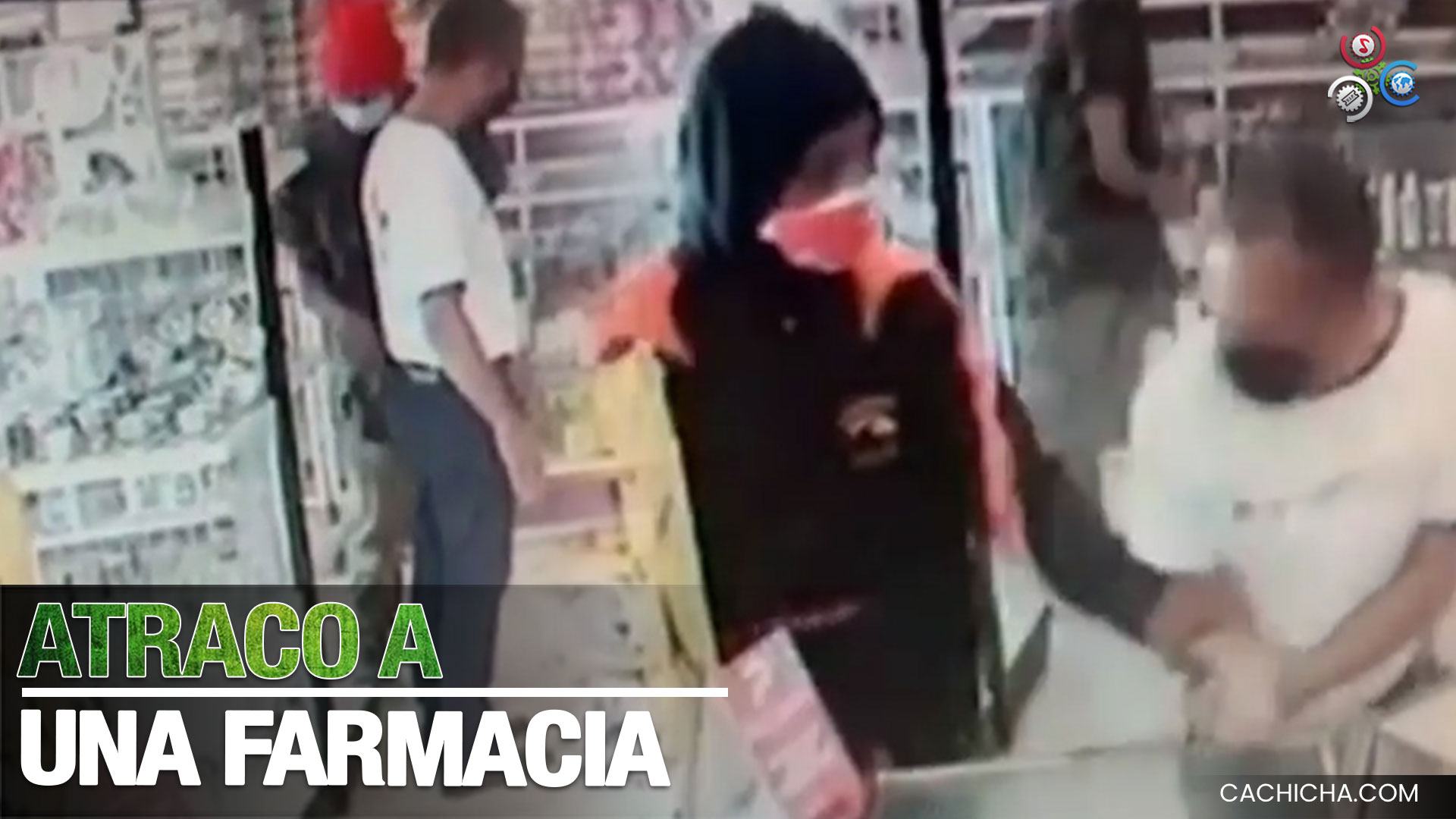 Cámara Capta Momento En Que Asaltan Periodista Franklin Cordero Y Farmacia En La Romana