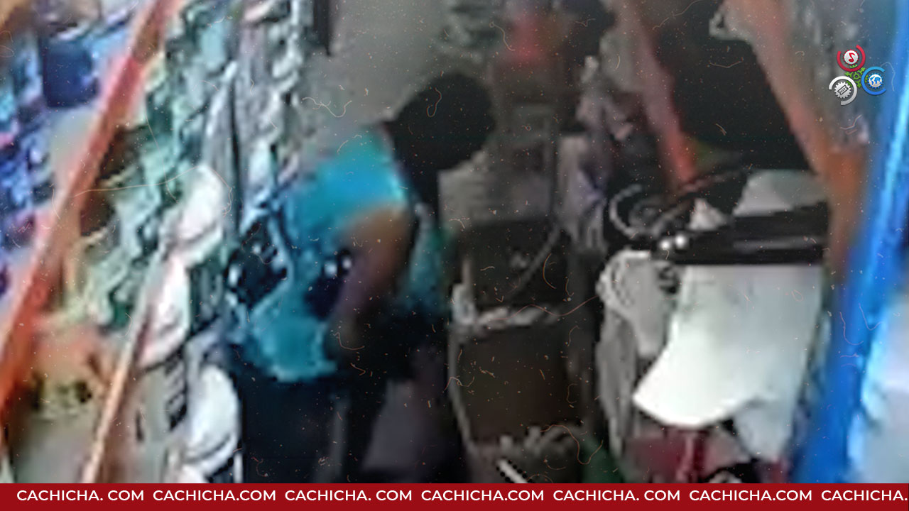 Captaron Mujer Sustrayendo Mercancías De Ferretería En Cotuí