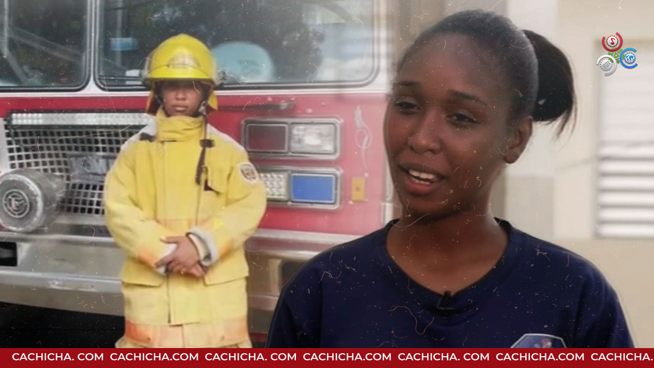 Con Tan Solo 23 Años, única Mujer Que Forma Parte Del Equipo De Bomberos En Su Comunidad