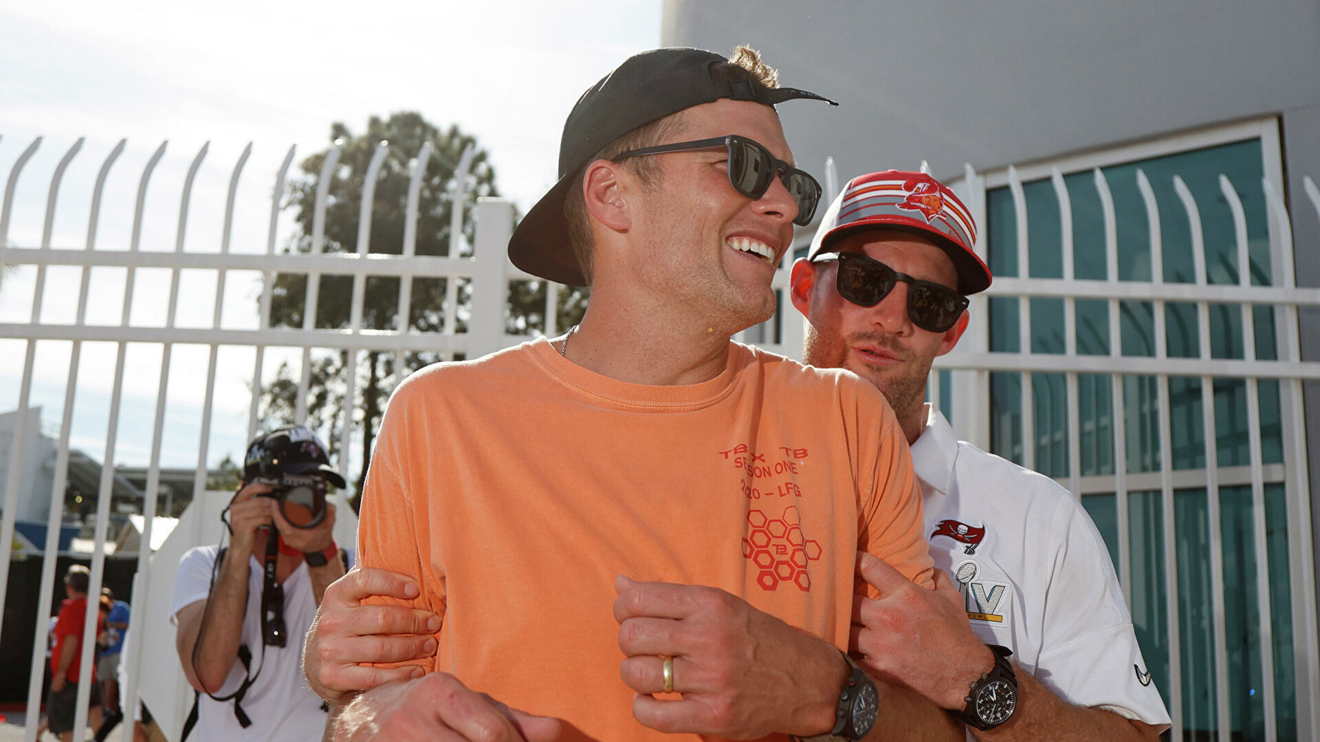 Así Celebro Tom Brady Junto A Su Equipo