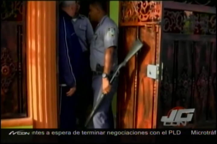 Ladrones Amarran Miembros De Una Familia En Su Propia Casa Para Robarles Todo Incluyendo Una Yipeta En Santiago
