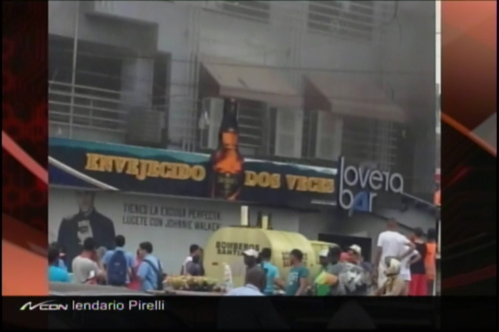 Enorme Incendio Afecta Al Famoso ‘Lovera Bar’ De Santiago #Video