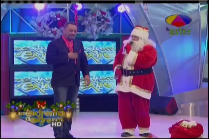 Michael Miguel Junto A Santa Claus En De Extremo A Extremo #Video