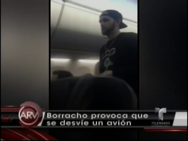 Borracho Provoca De Se Desvíe Un Avión #Video