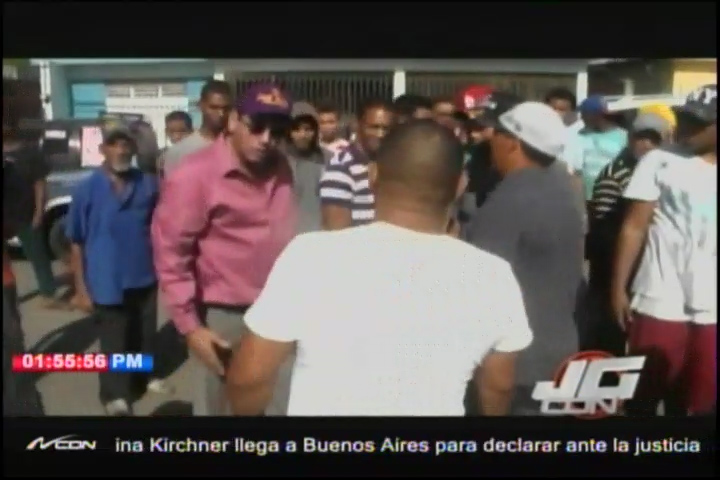 Video Del Alcalde De Cayetano Germosén Killao Y Queriéndole Entrar A Trompa’ A Un Manifestante