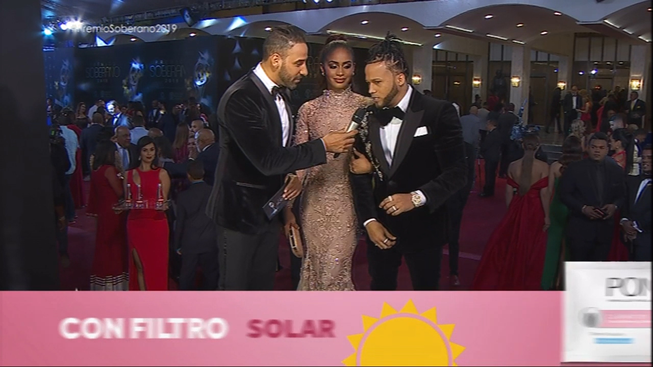 Entrevista A El Alfa En La Alfombra De Premios Soberano 2019