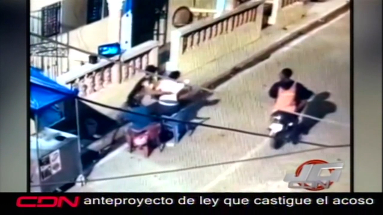 Varios Atracos Captados En Cámara En La Ciudad De Santiago