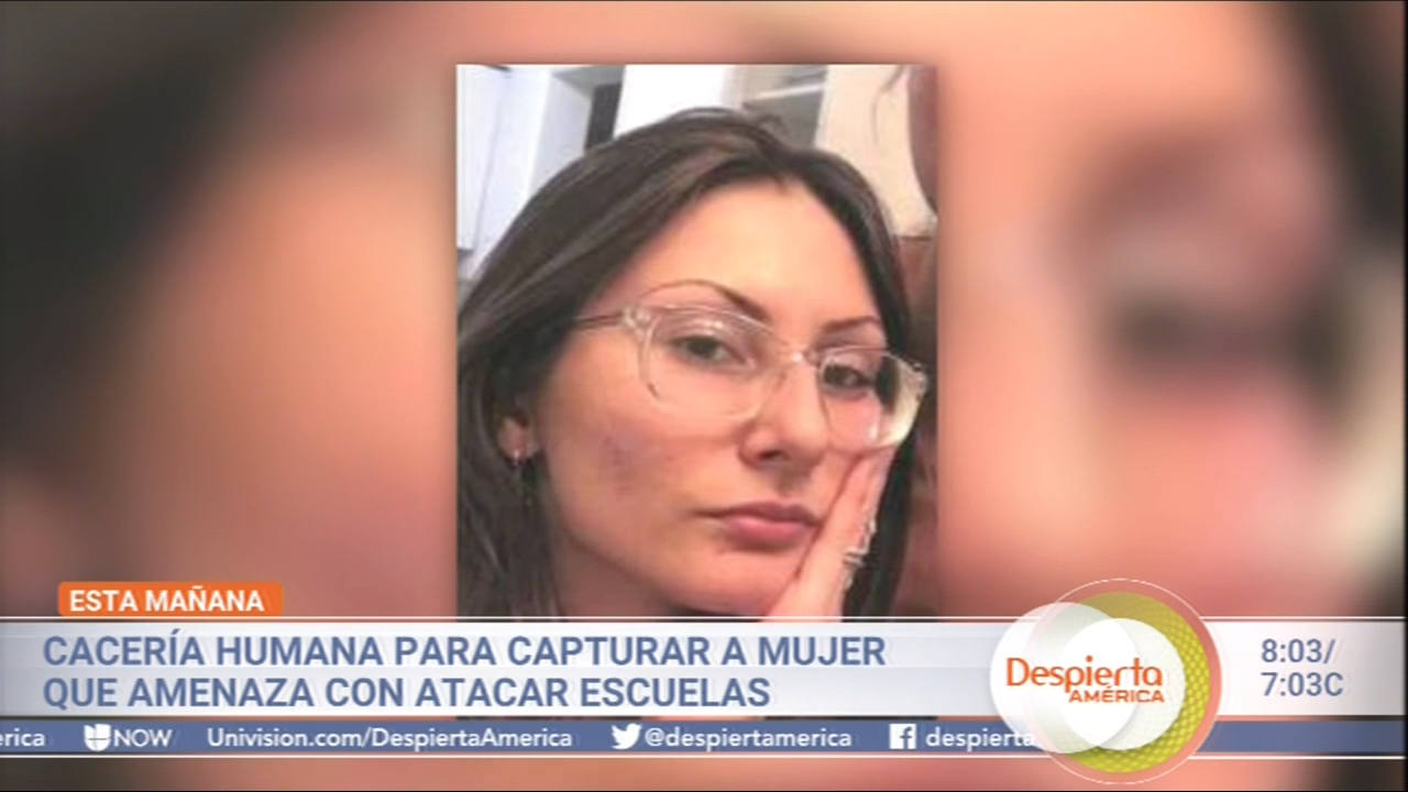 Cacería Humana Para Capturar A Mujer Que Amenaza Con Atacar Escueles