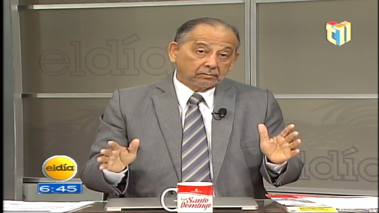 Debemos De Cuidarnos Nosotros Y A Los Demás En La Carretera En Semana Santa