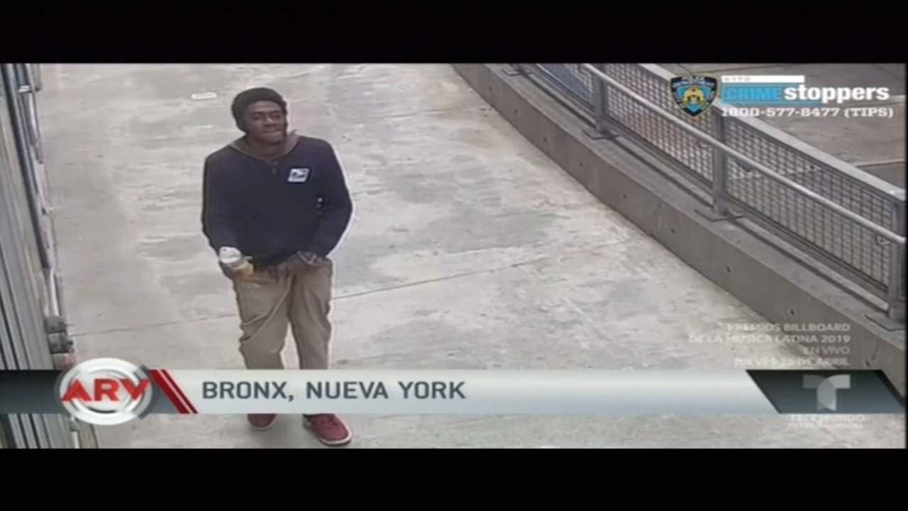 Desquiciado Lanza Orina En La Cara A Mujeres