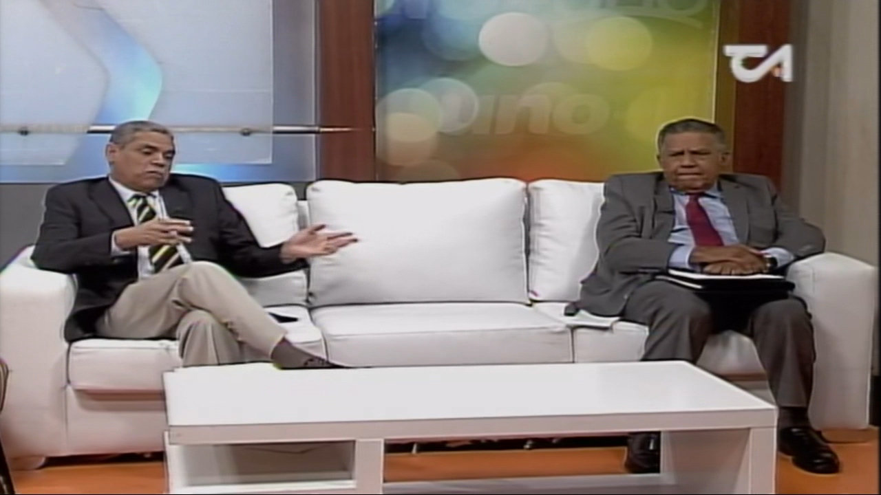 Todavía La JCE No Decide  Sobre El Arrastre Político