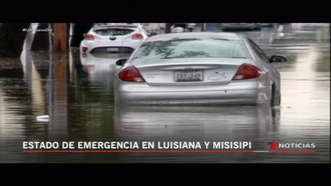 Mal Tempo Causa Estragos En El Sur De EE.UU