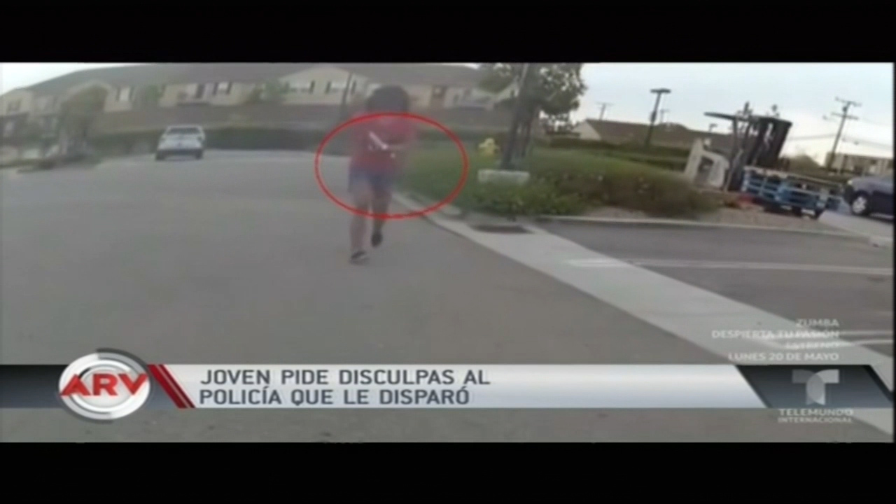 ¡Impactante! Policía En California Le Dispara A Joven Que Se Le Abalanzó Con Un Cuchillo En La Mano