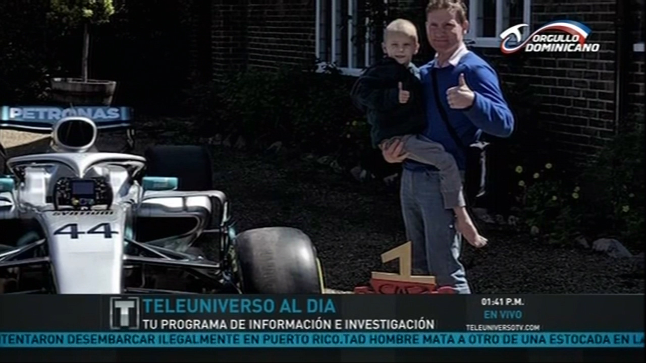 Hamilton Le Dedicó El Triunfo A Un Niño Con Cáncer Y Le Hizo Un Regalo Especial