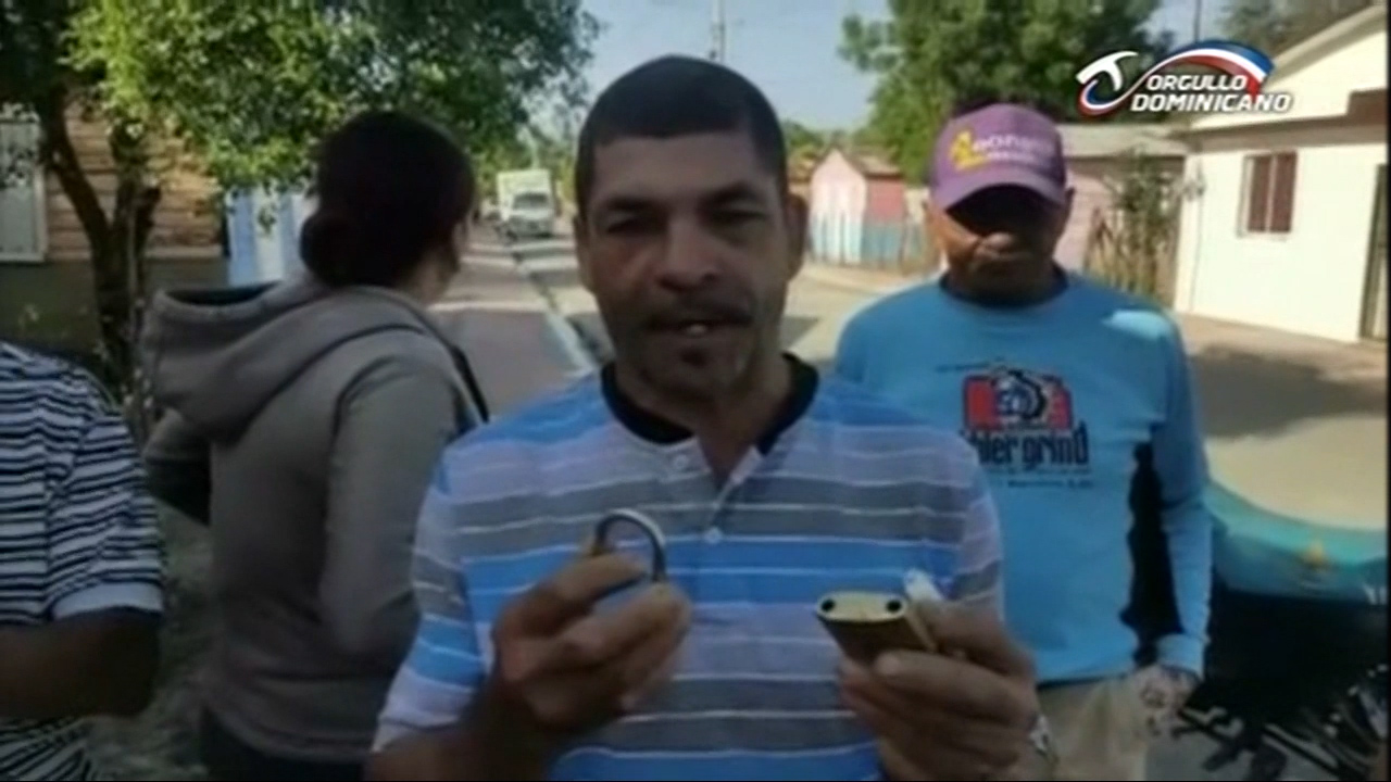 Familias Denuncian Maltratos Por Agentes De La Policía Nacional