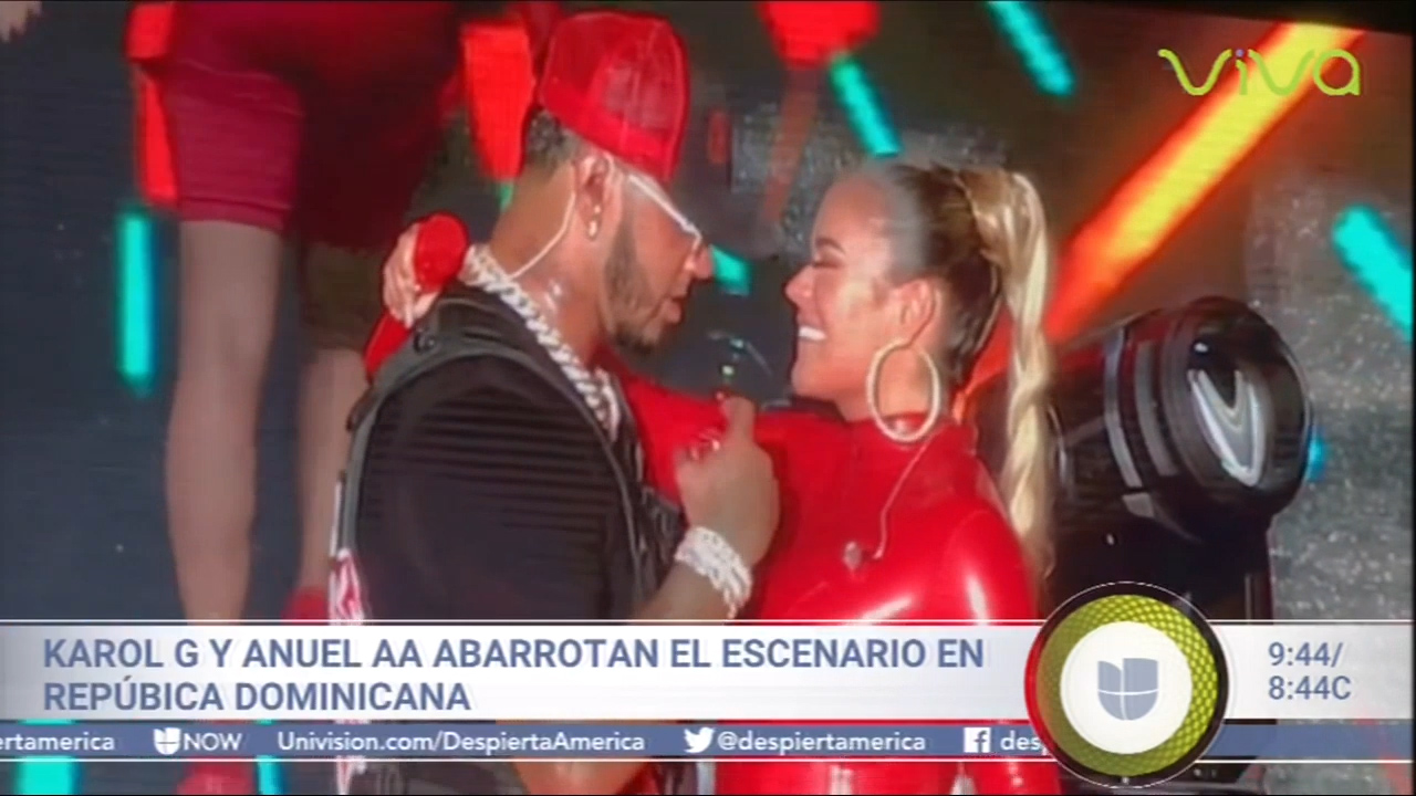 Karol G Y Anuel AA Abarrotaron El Escenario En República Dominicana