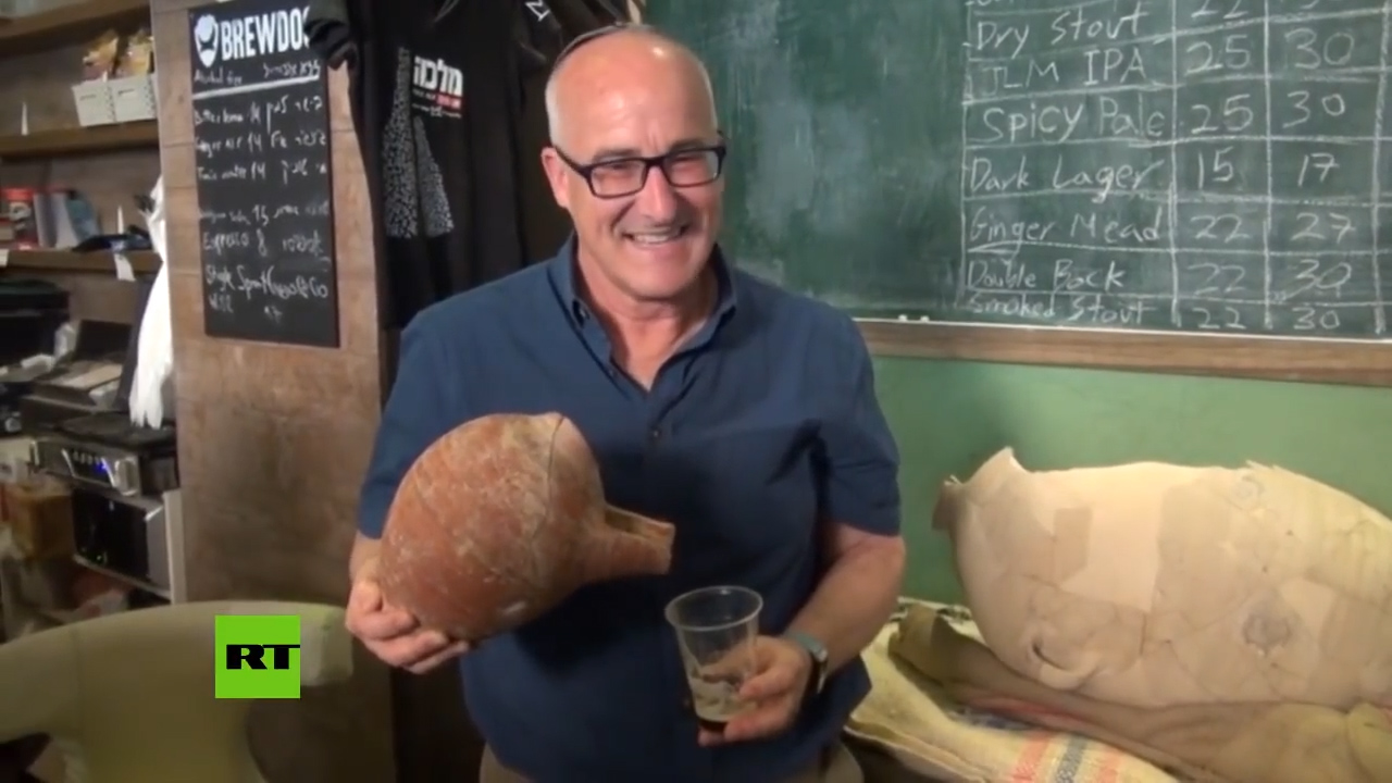 Científicos Recrean Una Cerveza De Más De 5.000 Años De Antigüedad Y La Prueban