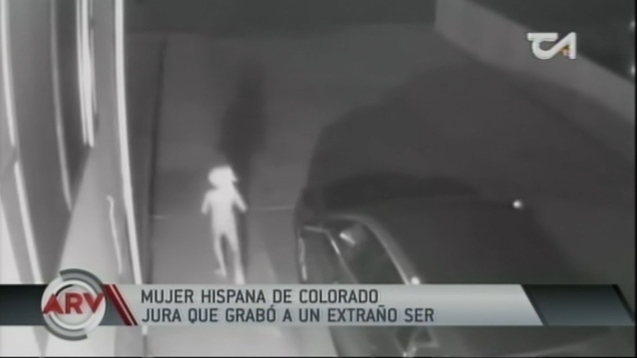 Mujer Hispana De Colorado, Jura Que Grabó A Un Extraño Ser