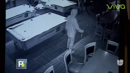 De Un Disparo En La Cabeza Matan Hombre Que Agredió Varias Personas En Un Bar De EE