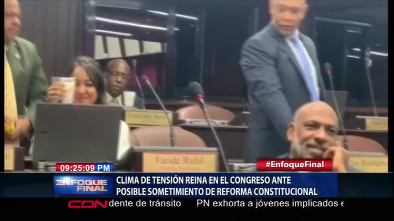 Tasas De Cerámicas Fueron Cambiadas Por Vasos Plásticos En El Congreso Como Motivo De Seguridad