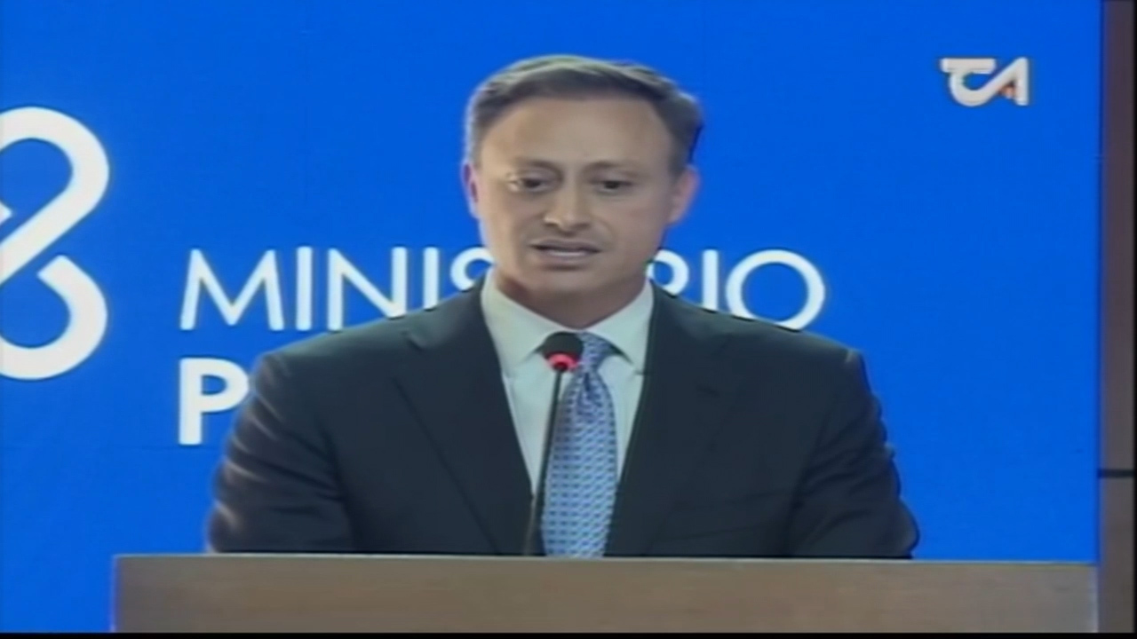 Piden Renuncia Del Procurador