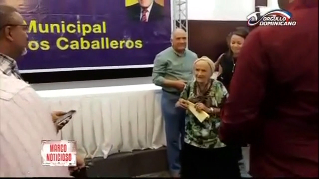 ¿Cuál Es El Mensaje Que Envío Abel Martínez Al Mandar A Una Señora A Inscribir Su Precandidatura En El PLD?