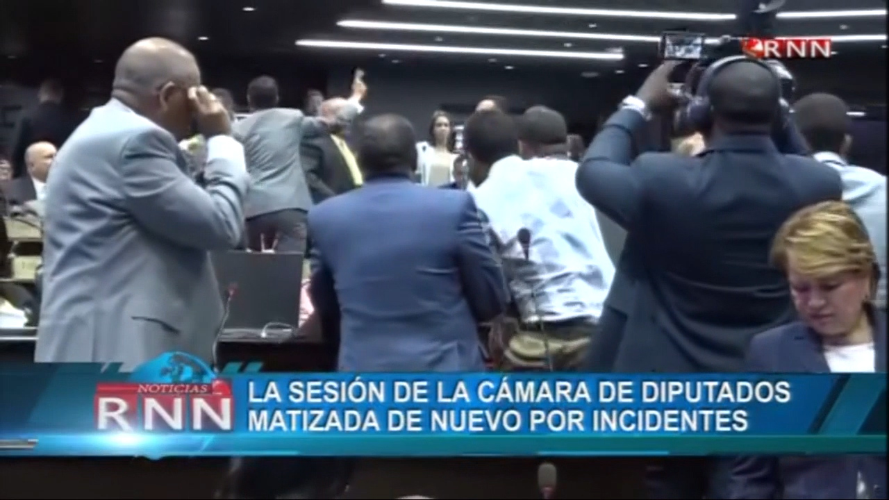Sesión De La Cámara De Diputados Matizada De Nuevo Por Incidentes