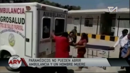 Puerta De Una Ambulancia Se Traba Con Paciente Dentro Y Este Muere
