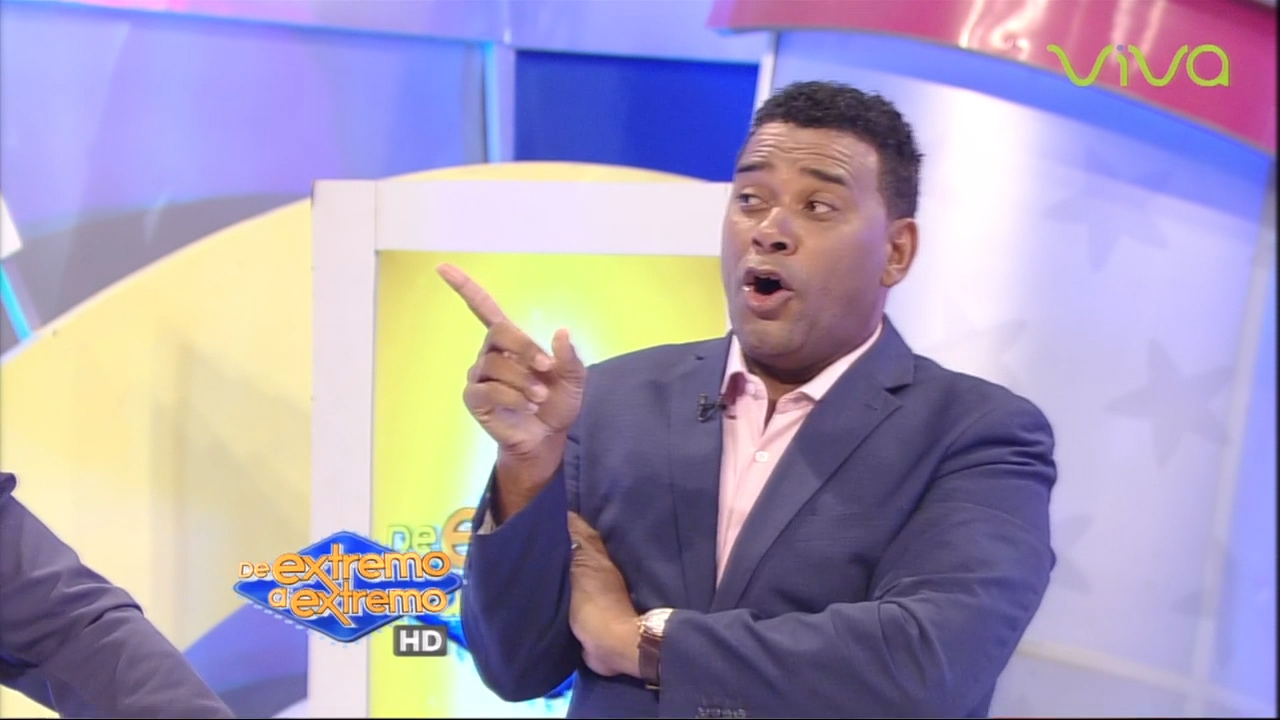 Jhon Berry: Parece Que Hay Chivatos En El Equipo De Leonel Fernández