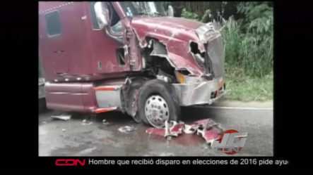 Accidente De Titanes Camion De Leche Y Un Camion Trompo De Concreto