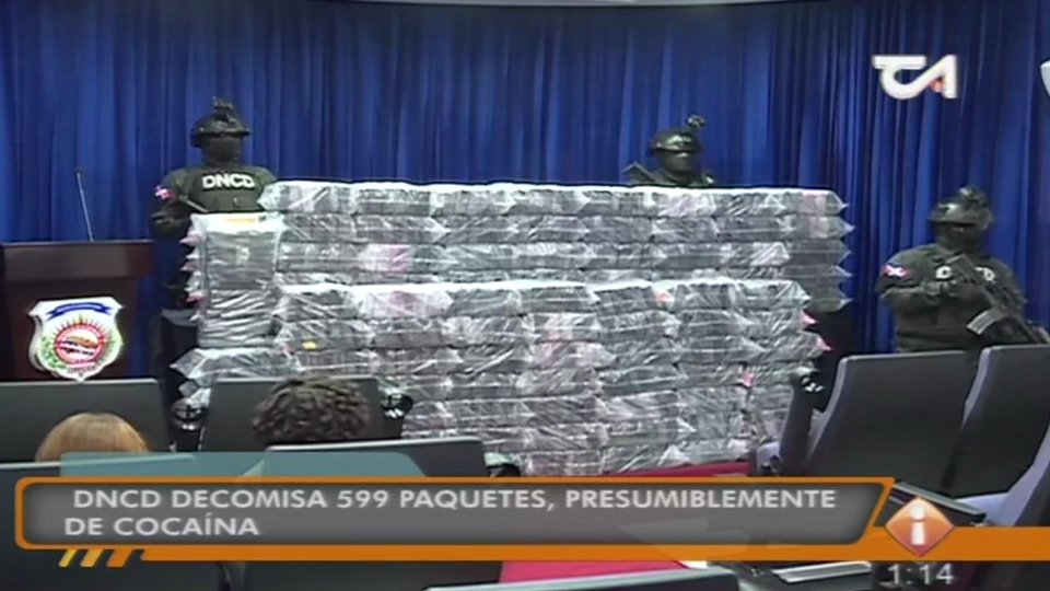 DNCD Decomisa 599 Paquetes Presumiblemente De Cocaína