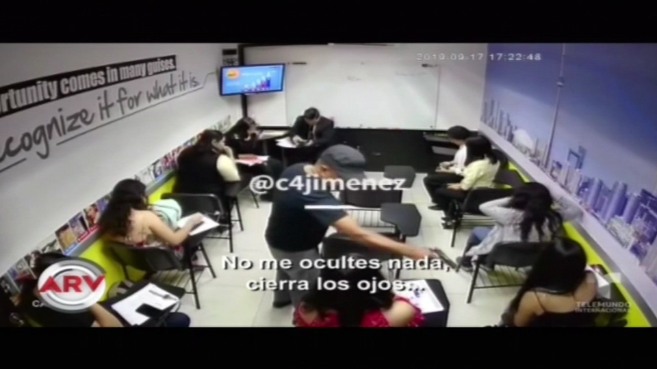 Ladrones Asaltan Varias Escuelas Llena De Niños